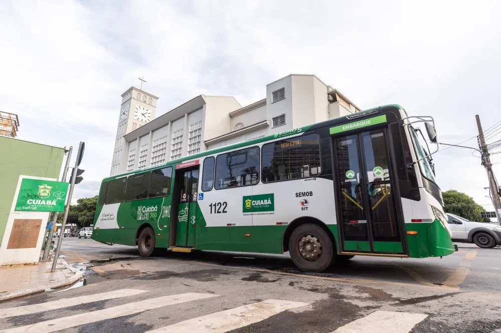 Estudantes de Cuiabá terão passe livre nas férias