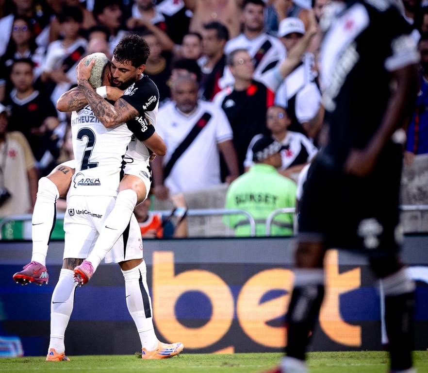 Corinthians vence o Vasco, conquista a Copa do Brasil e quebra jejum nacional 